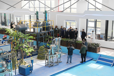 跨越千里科技情 愛心捐贈助健康——浙江工業(yè)大學化工學院西南研究院聯(lián)合愛心企業(yè)向福泉市捐贈170萬元醫(yī)療器械